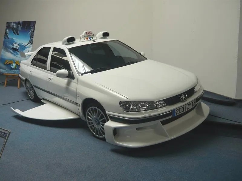 Gdzie obejrzeć Taxi 2? Legalne platformy i aktualne ceny