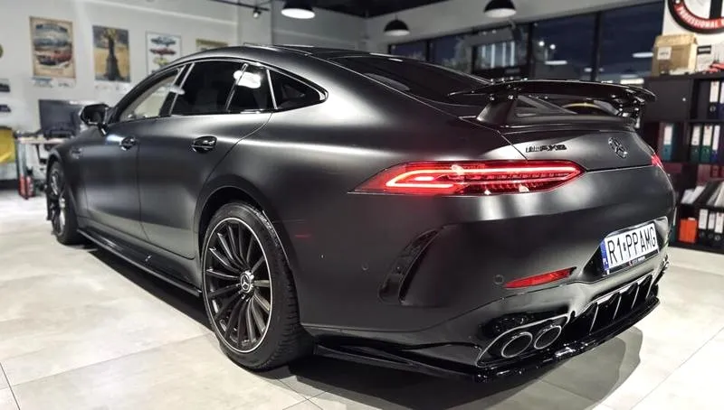 Mercedes AMG GT 43: osiągi, cena i najważniejsze dane