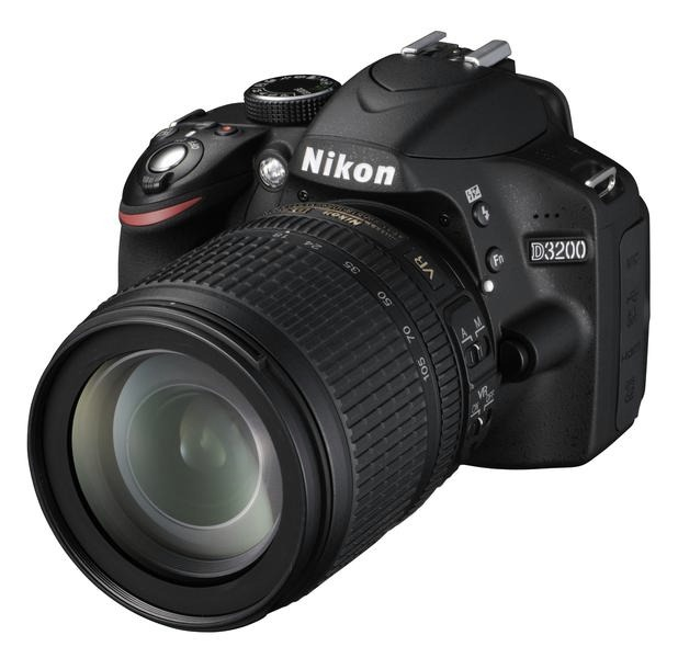 Nikon D3200: jak sprawdzić przebieg migawki i ocenić zużycie aparatu